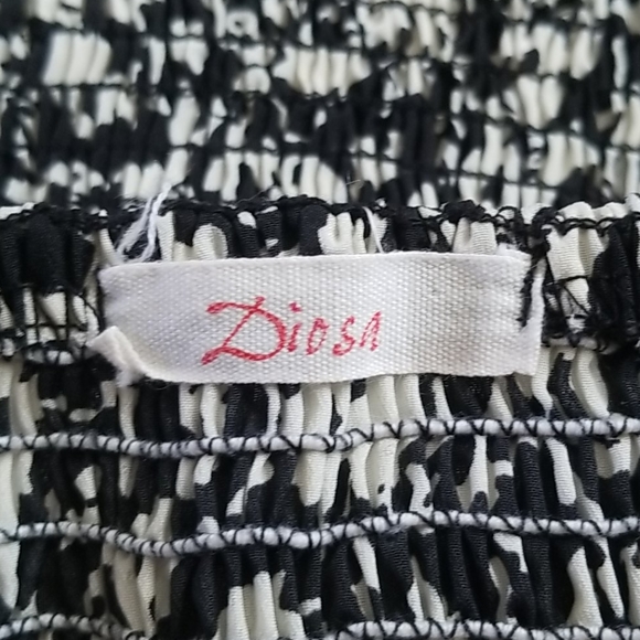 Diosa | Strapless Flared Dress - Picture 4 of 6